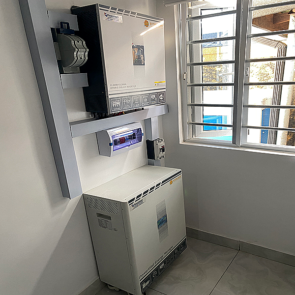 Another 11kW & 15kWh Home Hybrid Solar System  successfully Installed